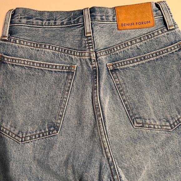 ARITZIA - Denim Forum - The Coco High Rise Wide Leg 33L - size 23 - Picture 4 of 4